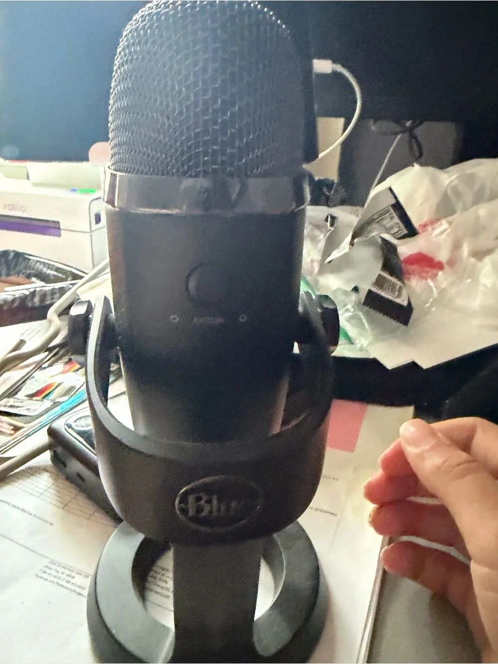 USB Microphone in Black - Studio-Quality Desktop Mic